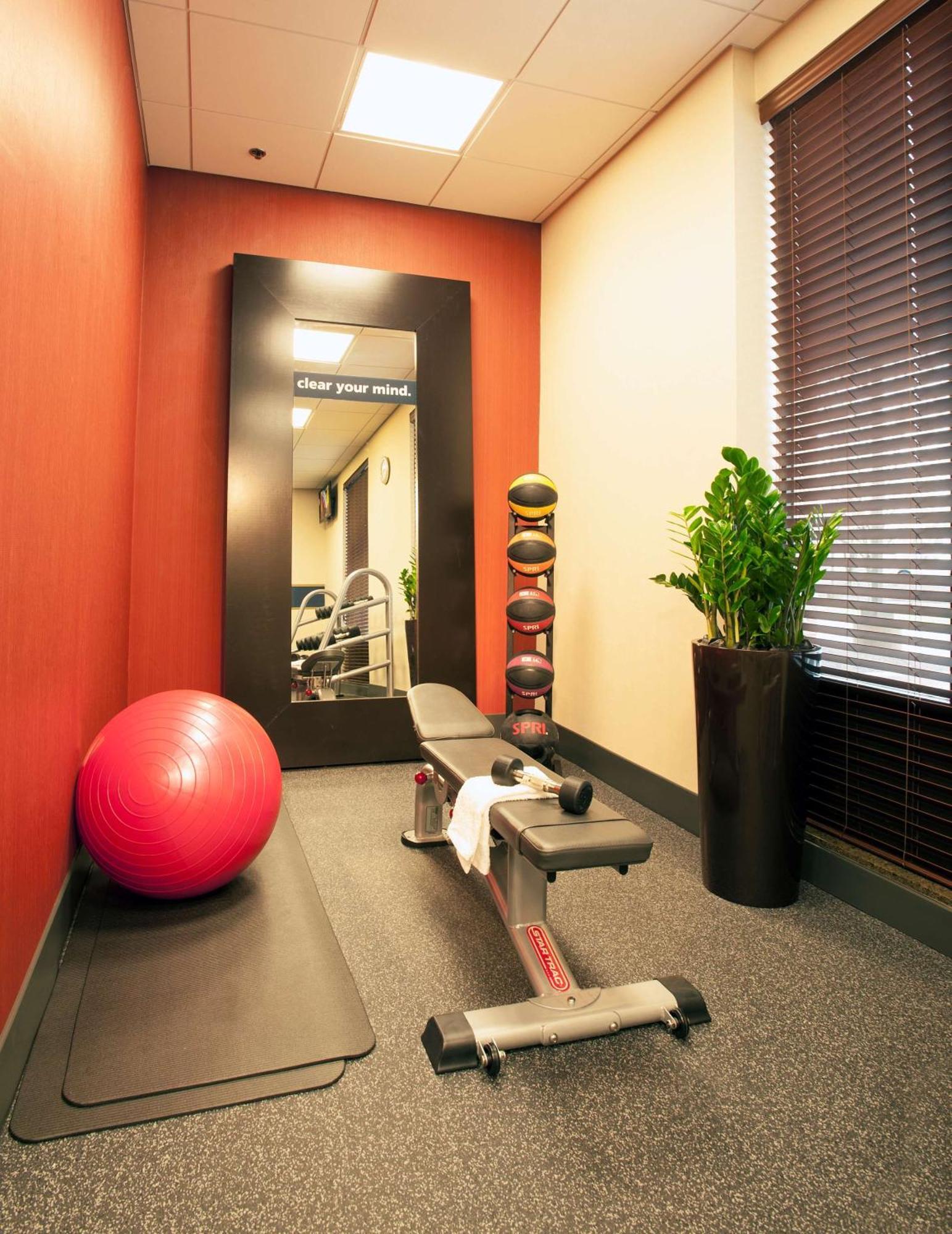 Hampton Inn Washington-Dulles International Airport South Chantilly Ngoại thất bức ảnh